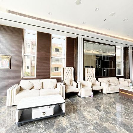 Hotel Tbs In Puri Bagian luar foto