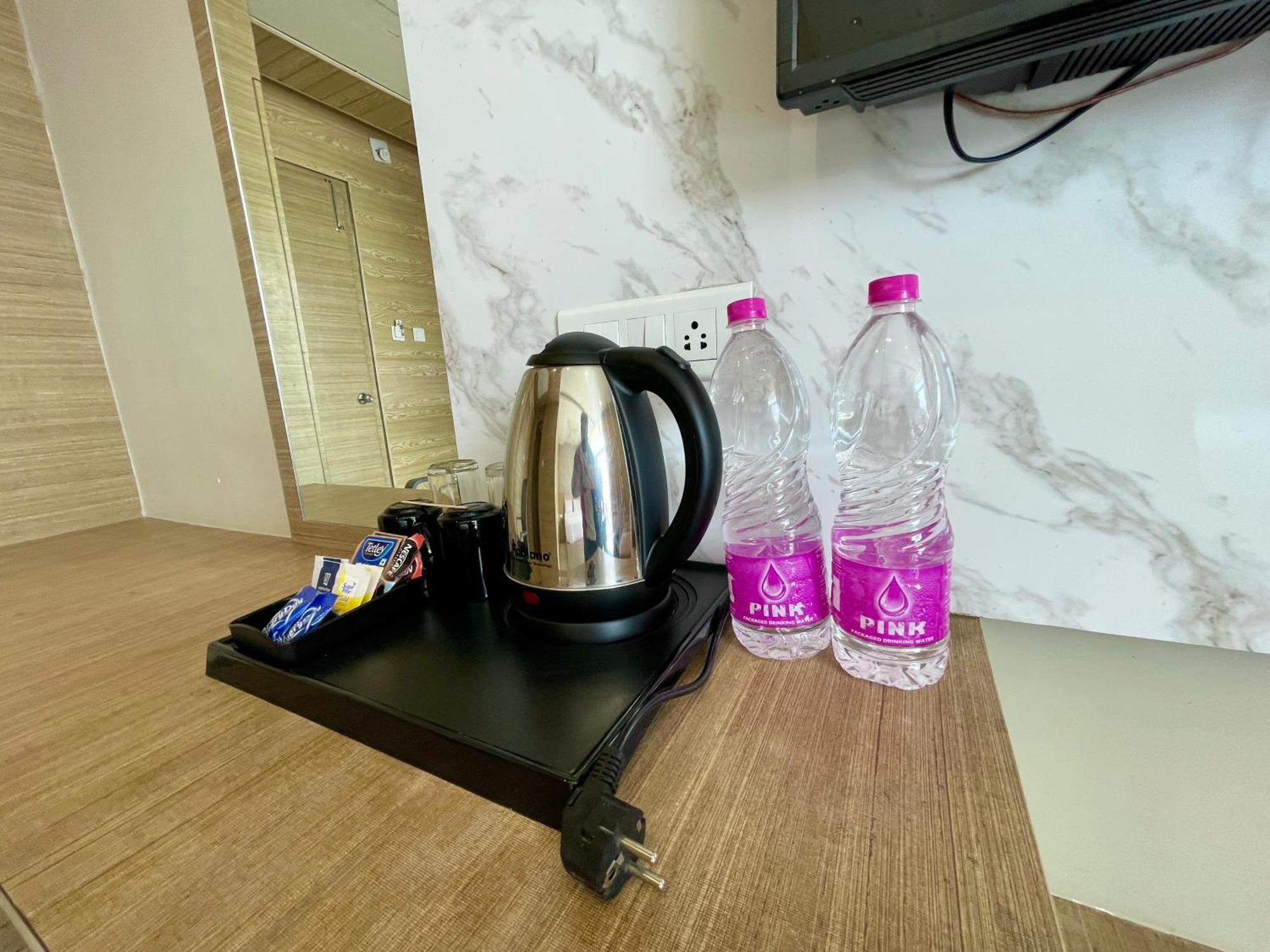 Hotel Tbs In Puri Bagian luar foto