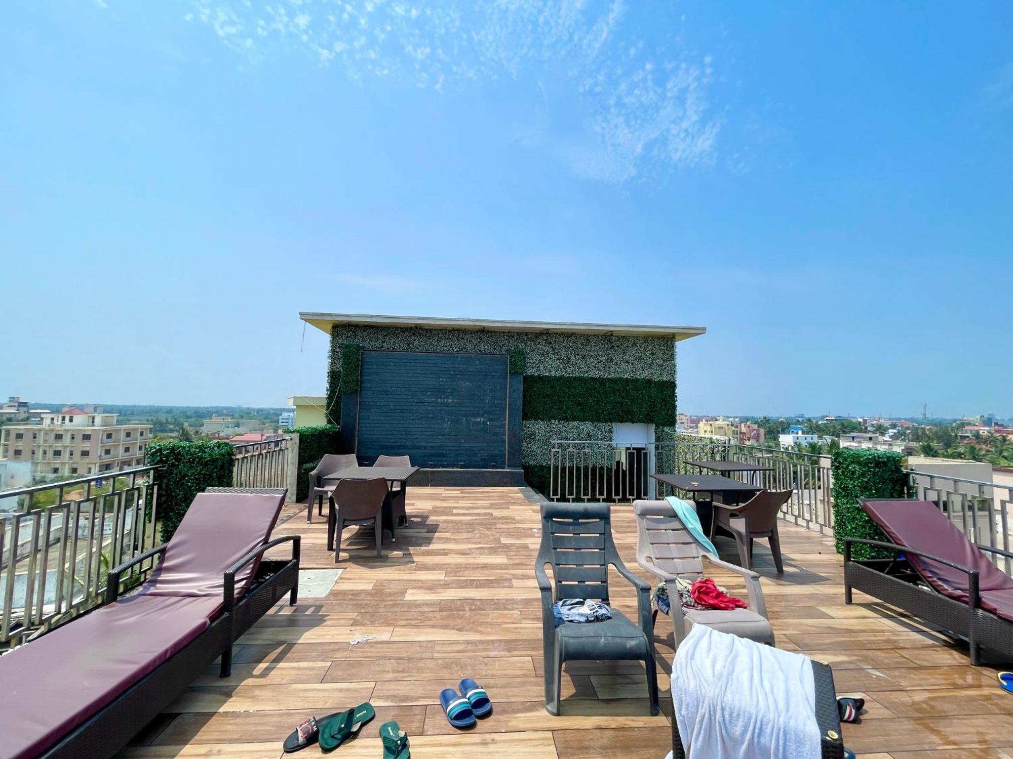 Hotel Tbs In Puri Bagian luar foto